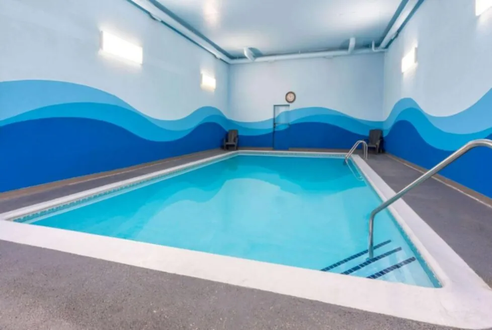 Coquitlam Ramada pool